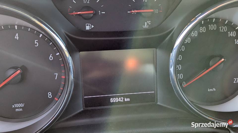 Opel Astra V 12 czerwony światła LED StartStop 1199cm3 Gdańsk sprzedam