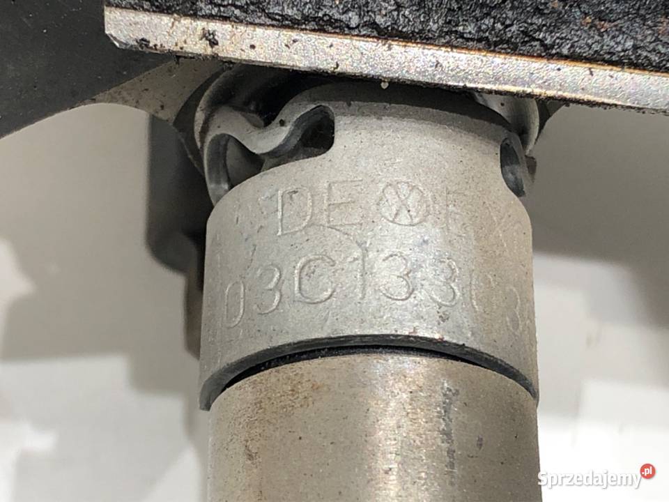 LISTWA WTRYSKOWA SKODA OCTAVIA II 03C133036D 16 podkarpackie