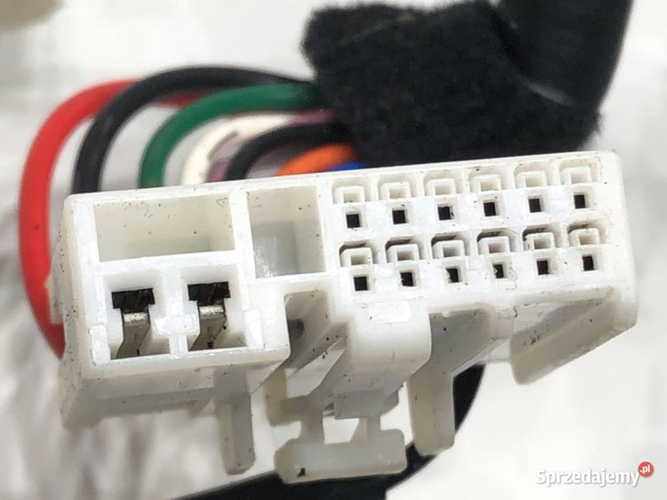 PRZEŁĄCZNIKI KIEROWNICY MULTIFUNKCJA ŁOPATKI KIA sprzedam