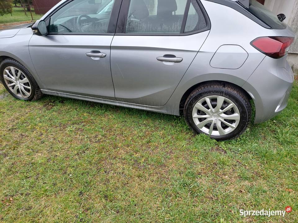 Sprzedam Opel Corsa do poprawek uszkodzony Corsa Cmolas sprzedam