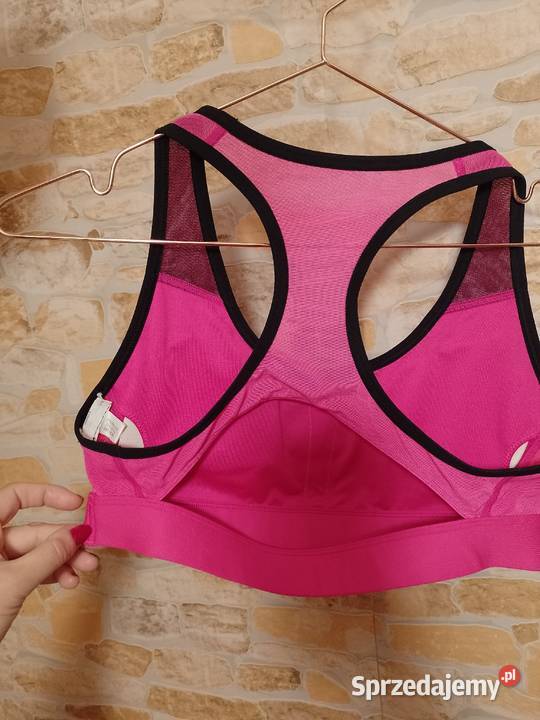 3840 ML Reebok Różowy Top fitness z Londynu Topy i koszulki sprzedam