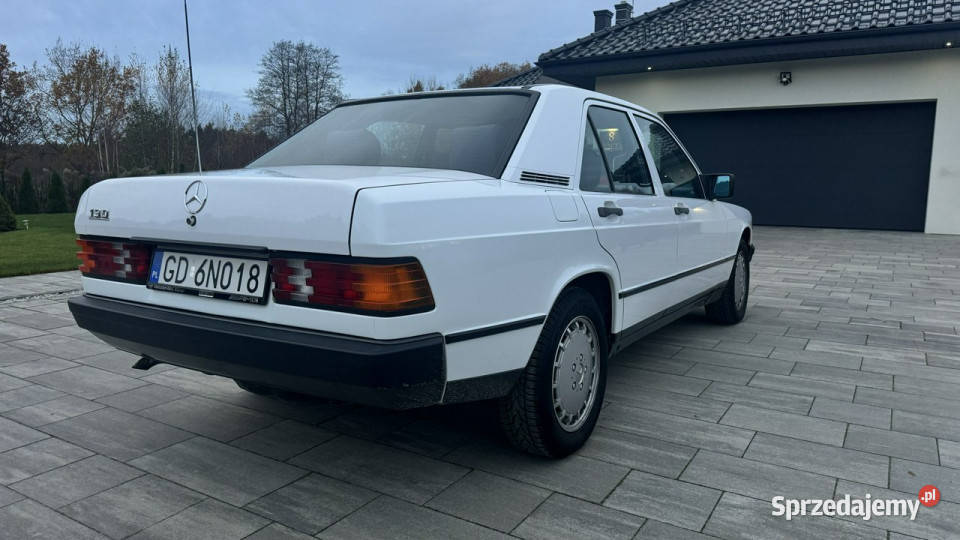 Mercedes W201 190 Benz 20 klima podgrzewane 93000km Gdańsk sprzedam
