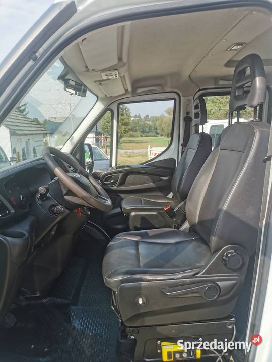 Iveco Daily 35C13 Brygadówka Klima 35130 Rok produkcji 2016 Książ Wielki