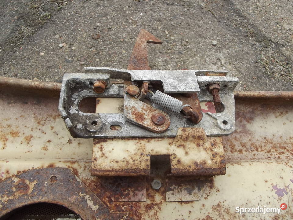 Trabant atrapa przednia łódzkie