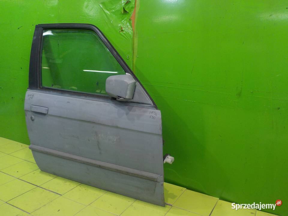 BMW 3 E30 25 B 89r KOMBI drzwi prawe przod osobowe