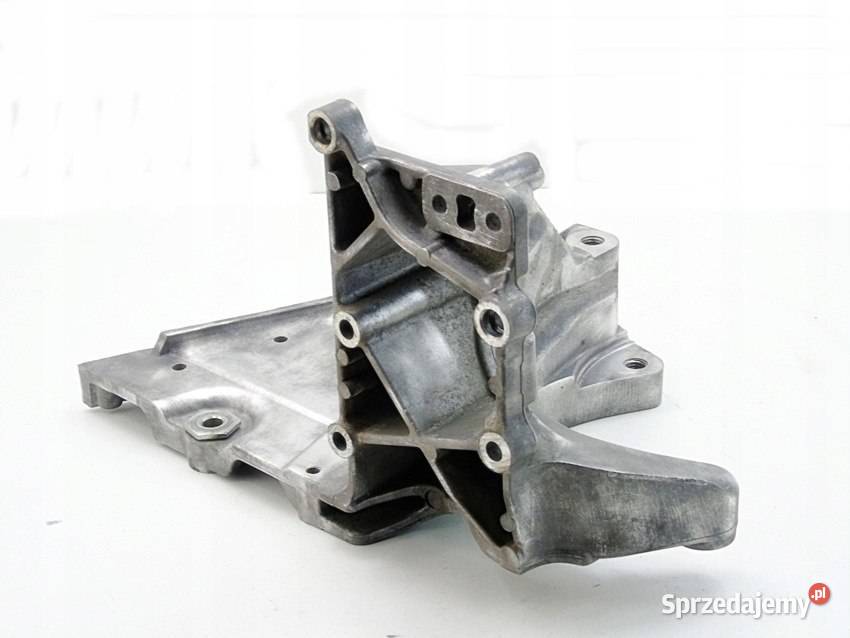 ŁAPA WSPORNIK POMPY WTRYSKOWEJ SILNIKA 20 D JTD