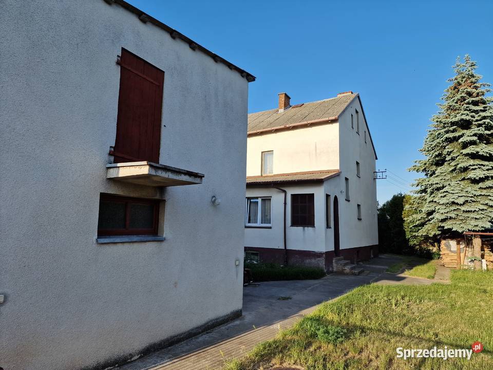 Dom w Golinie z budynkiem gospodarczym 765m2 Golina
