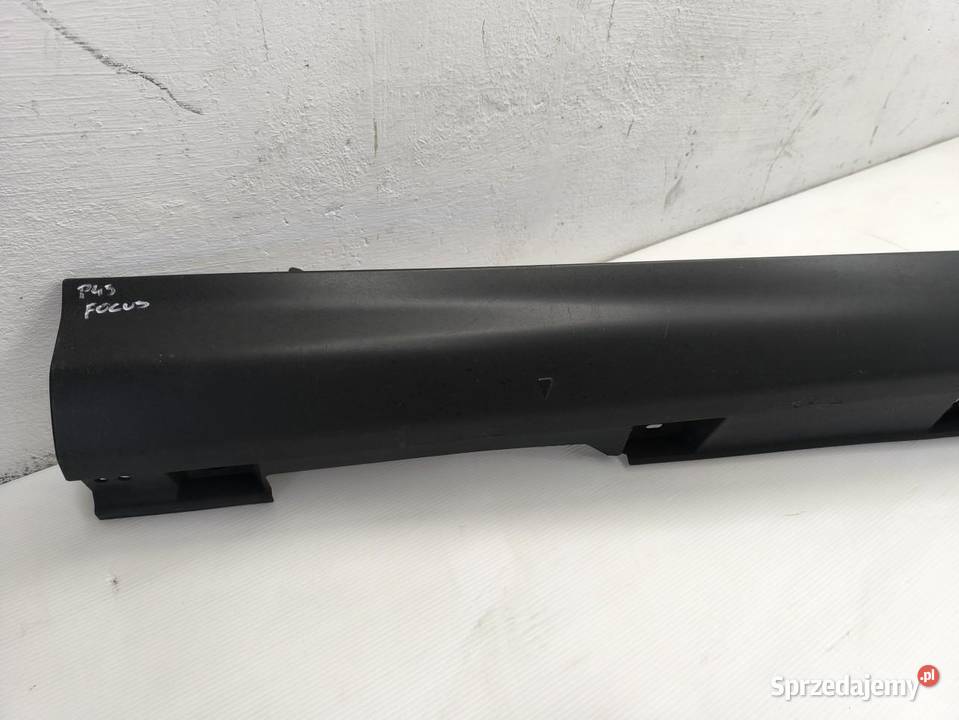 LISTWA OSŁONA PROGU PRAWA FORD FOCUS MK3 LIFT osobowe