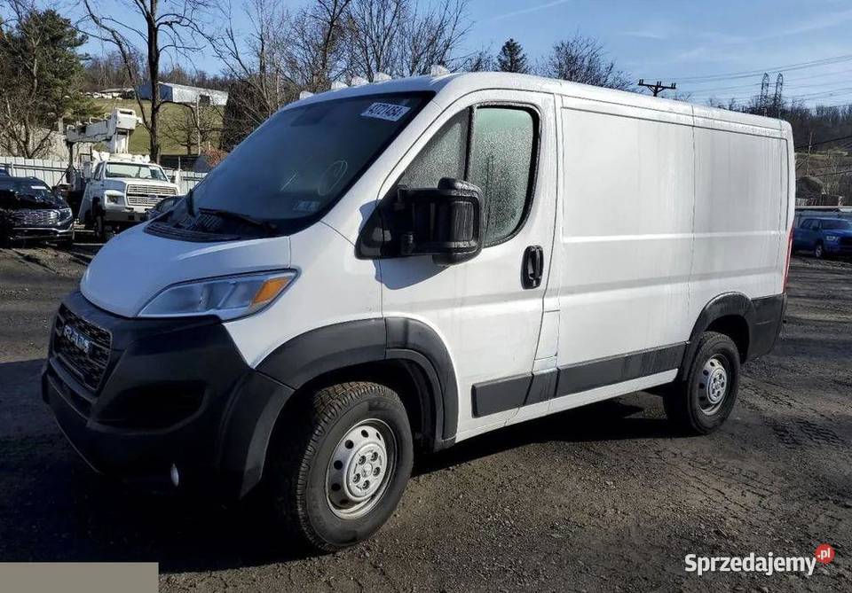 RAM promaster 36 benzyna 286 2023r Faktura VAT mazowieckie Siedlce sprzedam