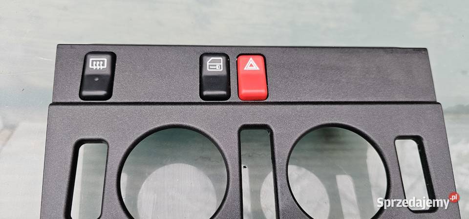 Ramka radia panel mercedes w202 2026830100 osobowe Zbąszyń