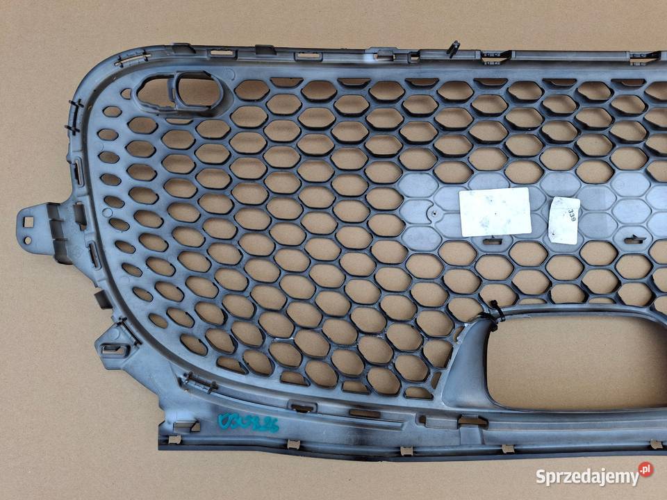 SMART W453 EQ LIFT GRILL ATRAPA KRATKA ZDERZAKA Bieleń