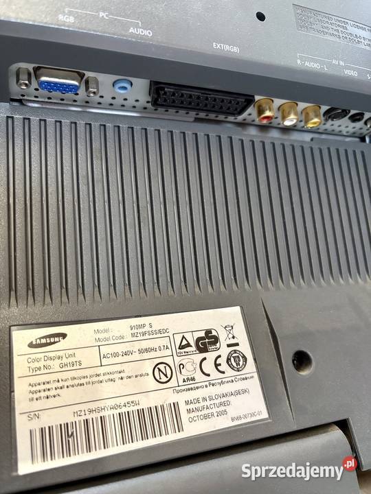 Zestaw PlayStation 2 z monitorem SyncMaster