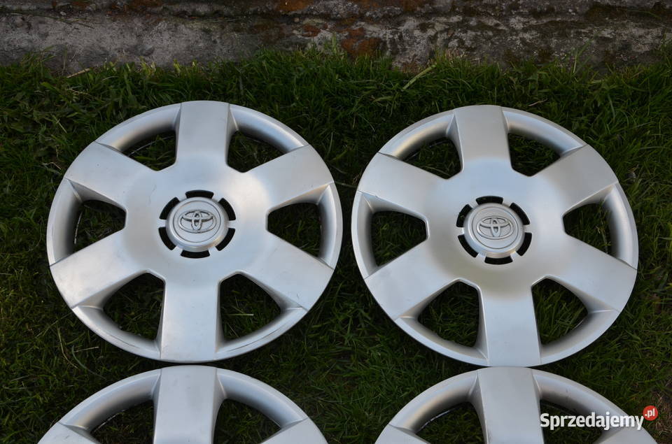 Kołpaki Oryginalne 14 Toyota sztuk 4 Ostrowiec Świętokrzyski