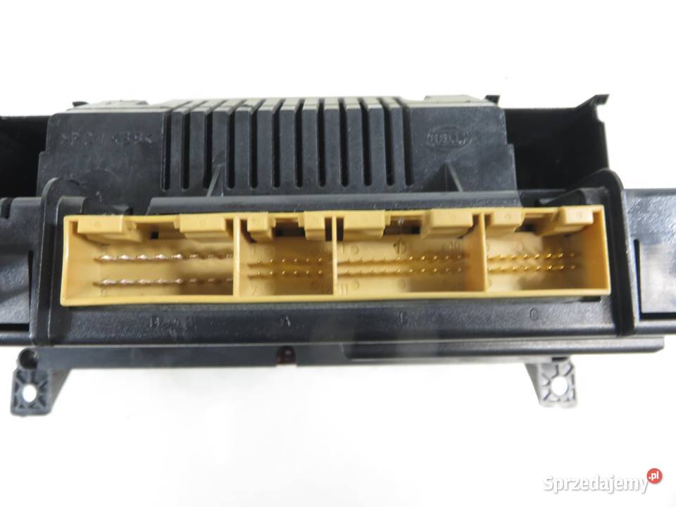 KLIMATRONIK AUDI A6 C5 4B0820043AN 5HB00760460 Wyposażenie wnętrza