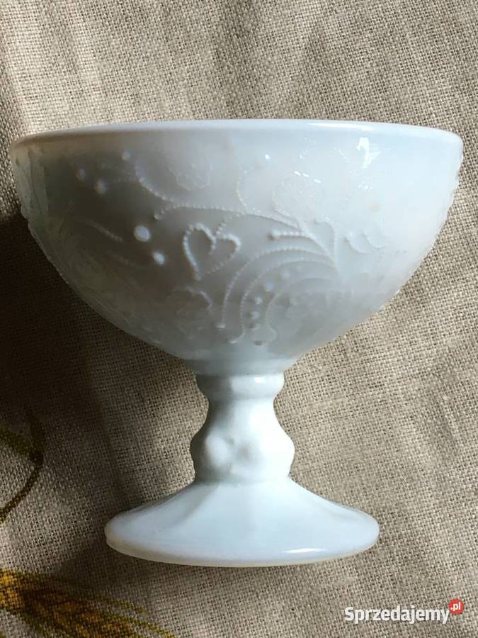 Pucharek Ząbkowice Drost Porcelana i szkło Skarżysko Kościelne