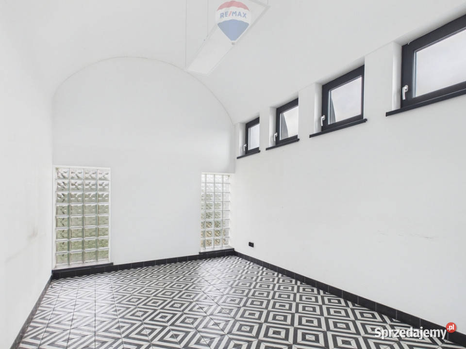 Lokal biurowousługowy Nowy Targ Składowa