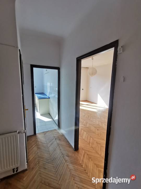 M3 w Centrum z potencjałem 63 m2 3 pokoje dwie