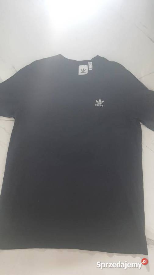 Tshirt Adidas czarny małe logo biale Rozmiar M Suwałki