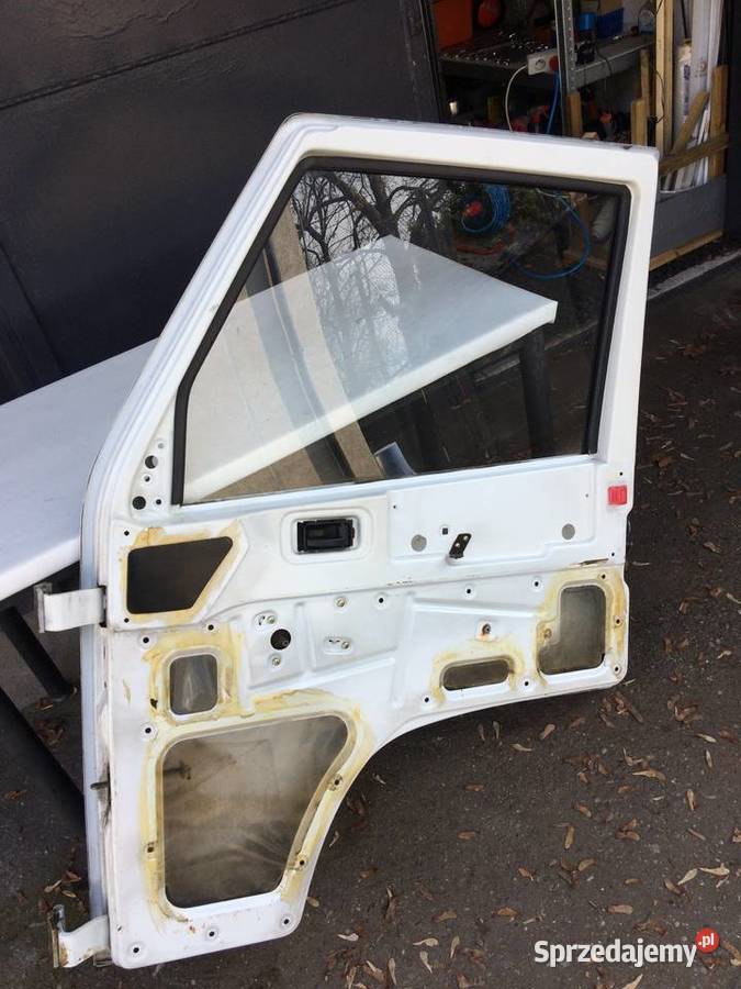 Drzwi prawe Mercedes MB 100 MB100 Karoseria mazowieckie Warszawa