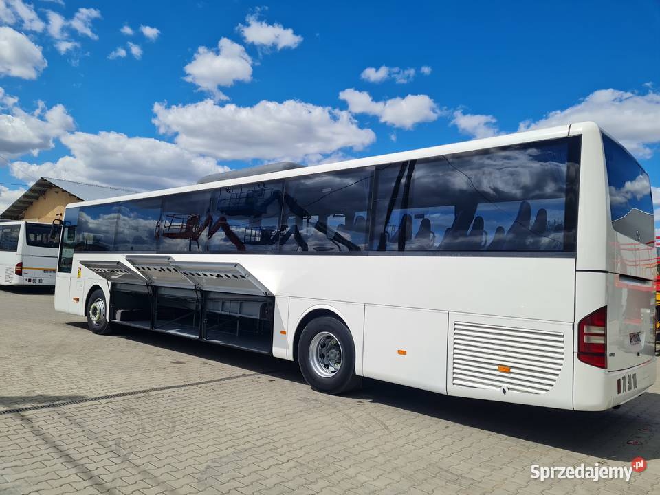 Autobus podmiejski MercedesBenz Intouro małopolskie Dąbrowa Tarnowska