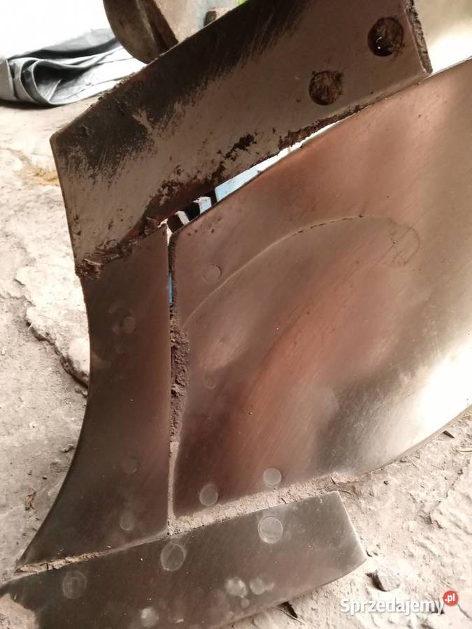 Pług obrotowy 4 skibowy Pługi Maszyny rolnicze Książ Mały