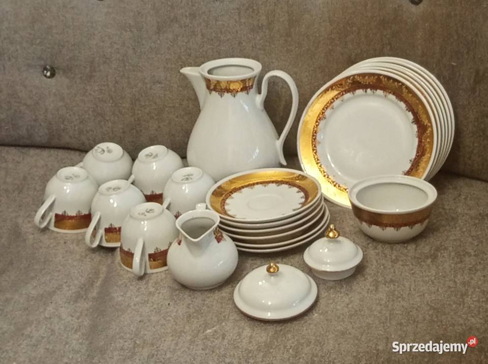 Staryporcelanowy serwis kawowy z sygnaturą