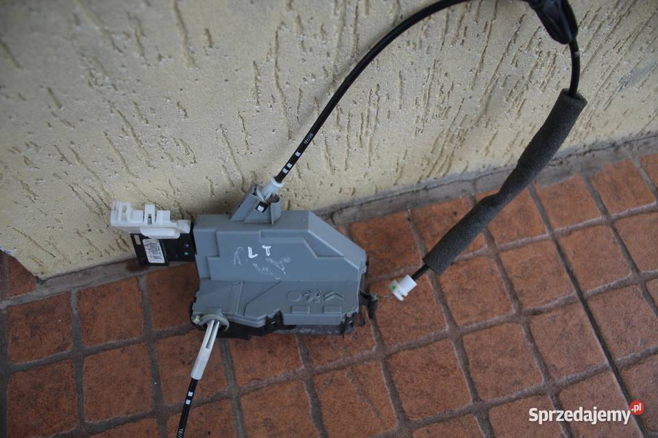 ZAMEK DRZWI LEWY TYŁ 6 PIN CITROEN C5 III X7 osobowe