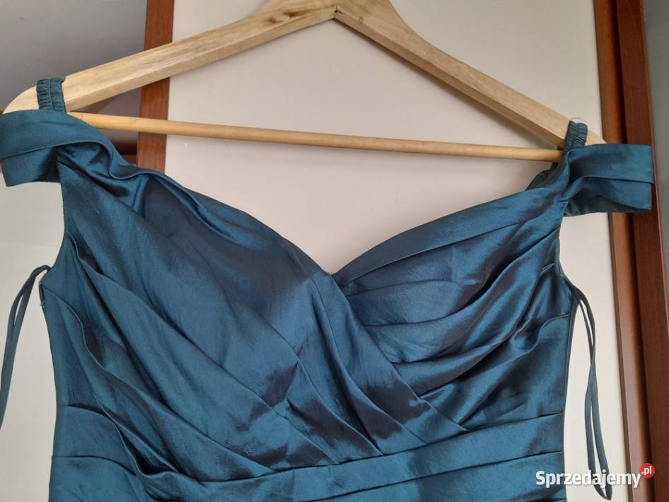 Sprzedam dwie suknie balowo okolicznościowe Spódnice i sukienki Siemianowice Śląskie