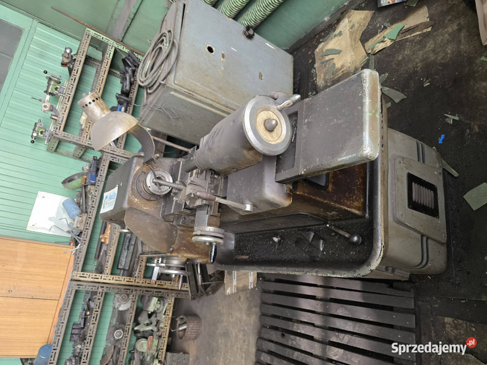 Tokarka precyzyjna EKM200 52 Chotów