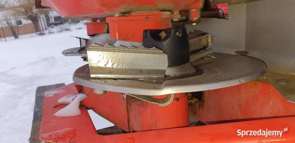 Rozsiewacz Rauch MDS 901Kuhn 900 l nadstawka 400 lubelskie