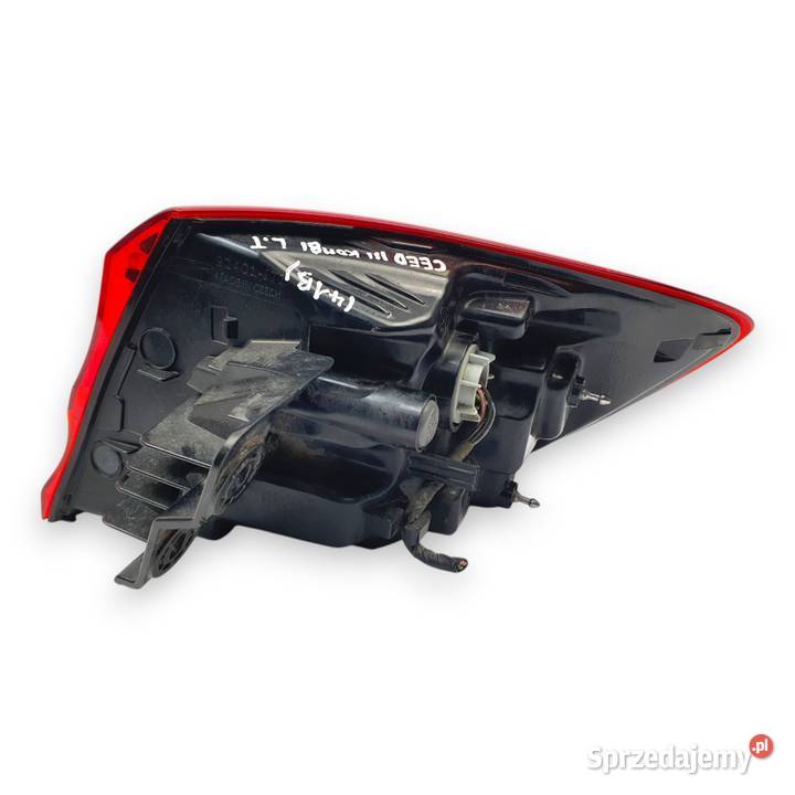 LAMPA LEWA Kia Ceed Ceed III CD kombi tylna Lampy tylne Chełm