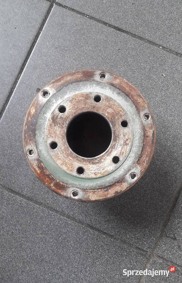 Dystans wentylatora chłodnicy claas Mercedes Częstochowa