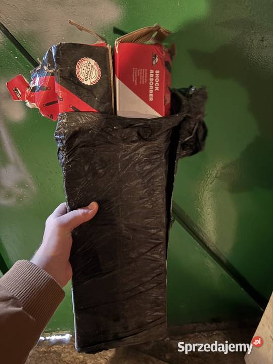 Amortyzatory tył L P Magnum do Mercedesa W123 osobowe Poznań