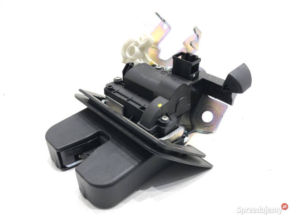 ZAMEK KLAPY TYŁ AUDI A4 B9 Kombi 8W9827505C podkarpackie