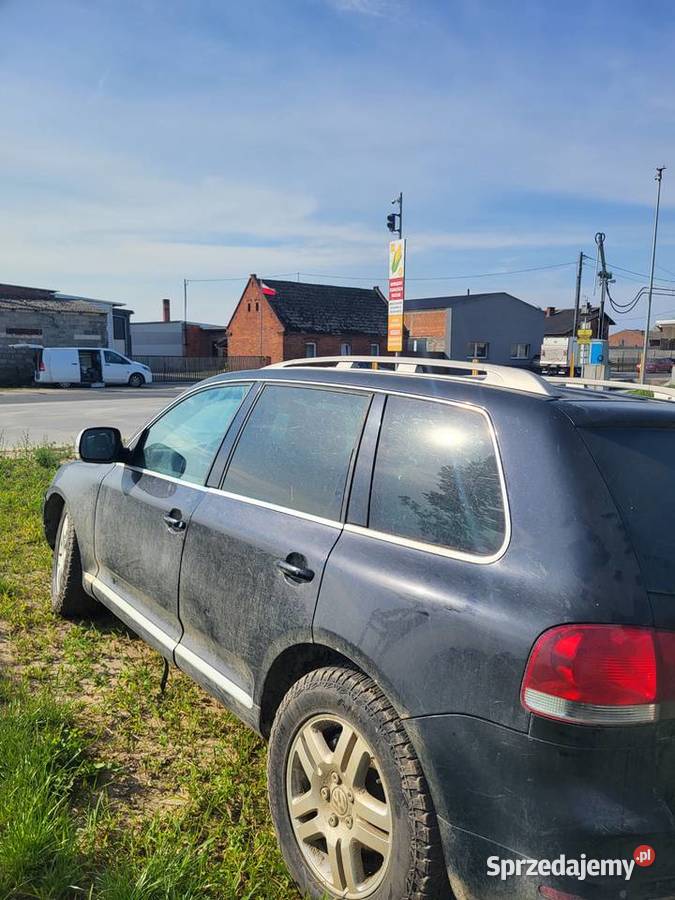 Volkswagen Touareg na części 2004R 5000cm3 Touareg Żerków