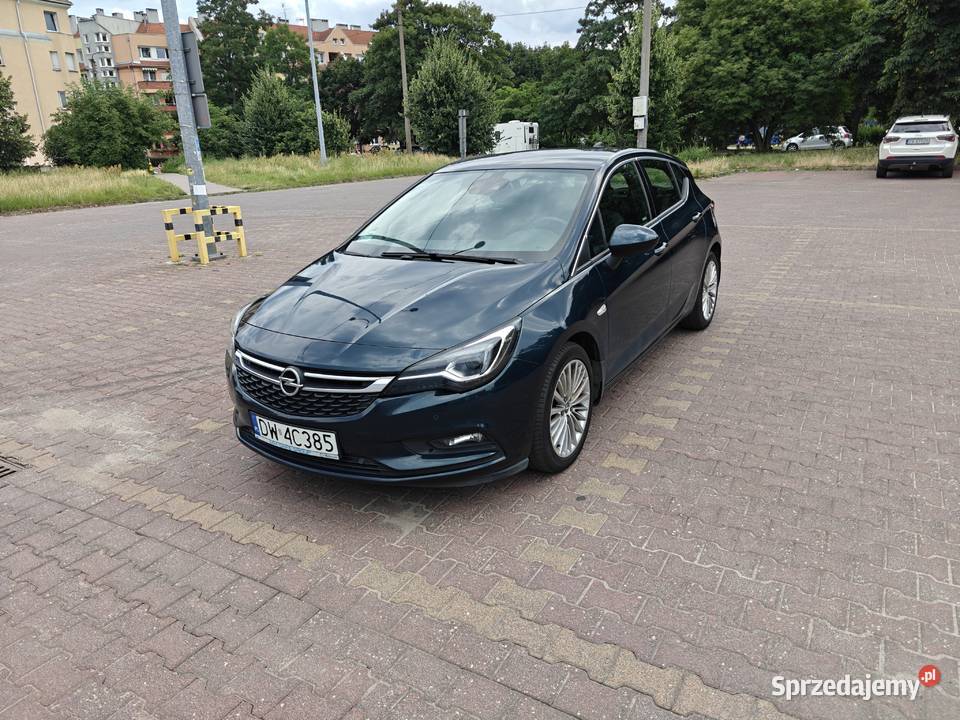 Opel Astra 14 T Elite SS niski przebieg Astra dolnośląskie Wrocław