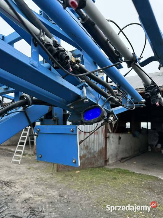 Opryskiwacz BERTHOUD VOLUX RACER 25 2500L Bezwola