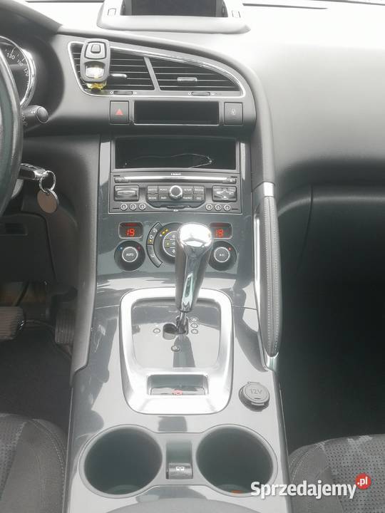 Peugeot 3008 16 Hdi 110 Zarejestrowany w welurowa tapicerka Smyków