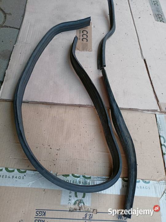 Mercedes 190 W201 uszczelka podszybia i grodzi osobowe świętokrzyskie