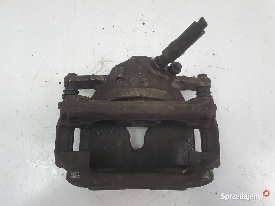 Mercedes A205 W205 LEWY PRZEDNI ZACISK HAMULCOWY osobowe lubelskie Rudka