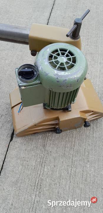 Posuw 3 rolkowy do frezarki EUROPA 1925 Naprawa