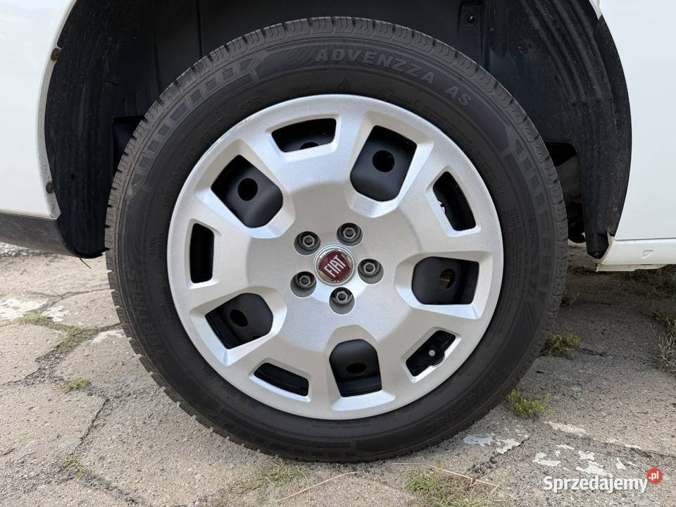 Fiat Doblo 14 BENZYNA Zarejestrowany Długie przyciemniane szyby Konin sprzedam