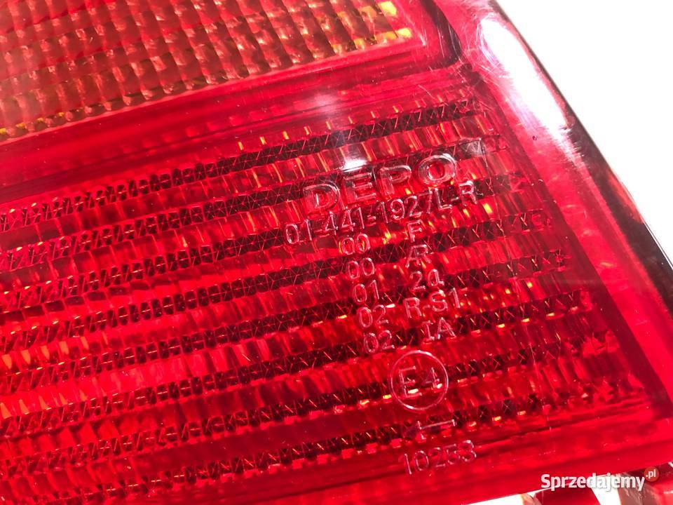 AUDI A4 B5 091996121998 SEDAN Lampa tylna lewa