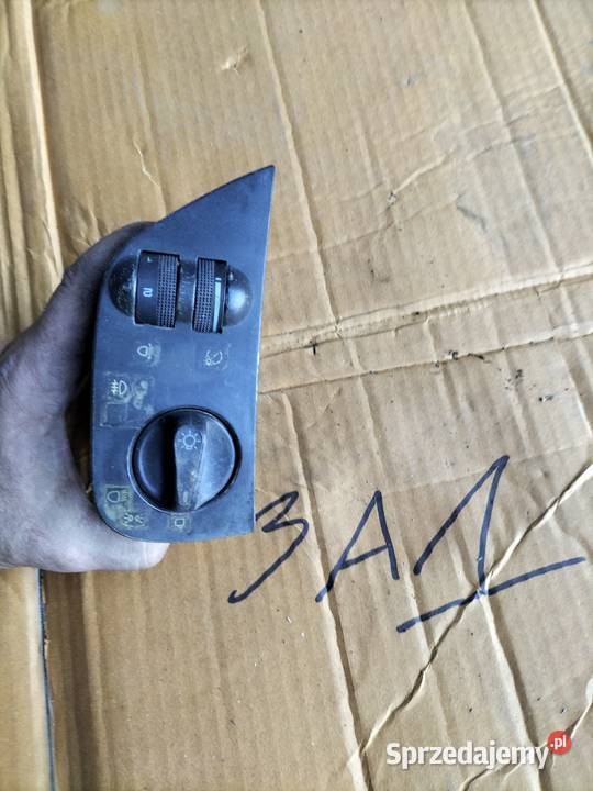 WŁĄCZNIK PRZEŁĄCZNIK ŚWIATEŁ VW Polo 6N