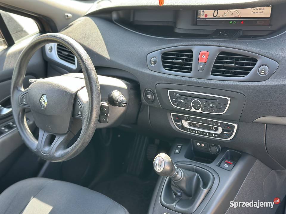 Scenic 3 16 benzyna 16V manual klima hak świeżo Starachowice