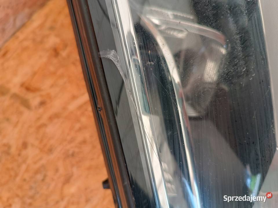 LAMPA LEWY PRZÓD REFLEKTOR EU 3G1941005C