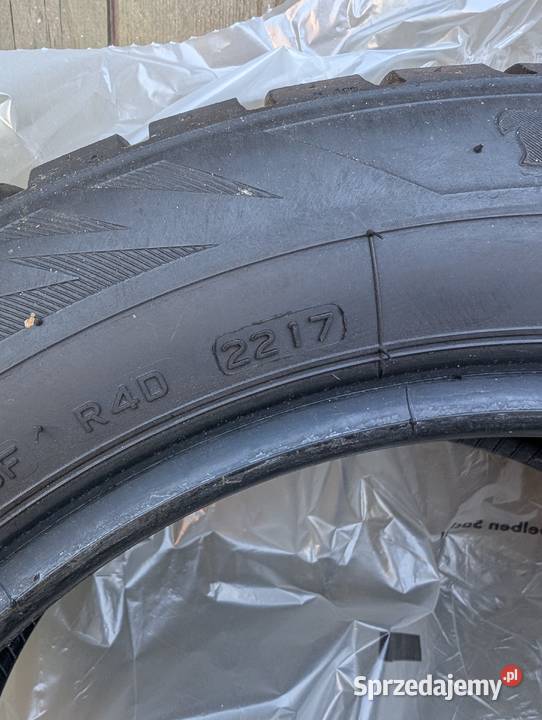 Opony zimowe 4 sztuki 20555 R16 Firestone 205 warmińsko-mazurskie Bartoszyce sprzedam