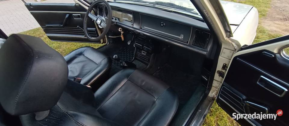 Lancia Beta z 1973 roku urok włoskiego designu z Zgierz
