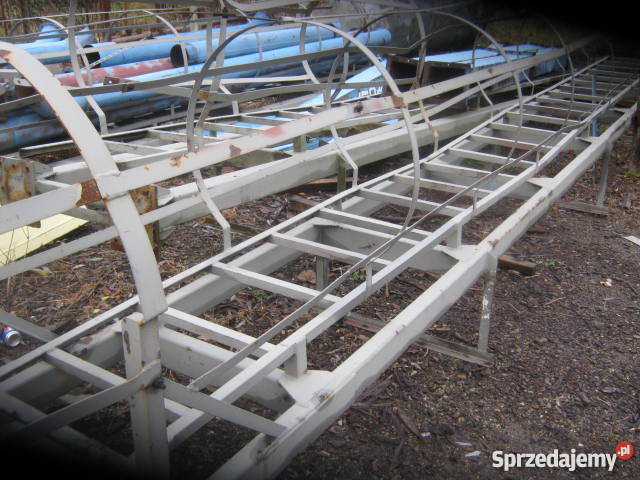 Podajnik kubełkowy Dubiecko