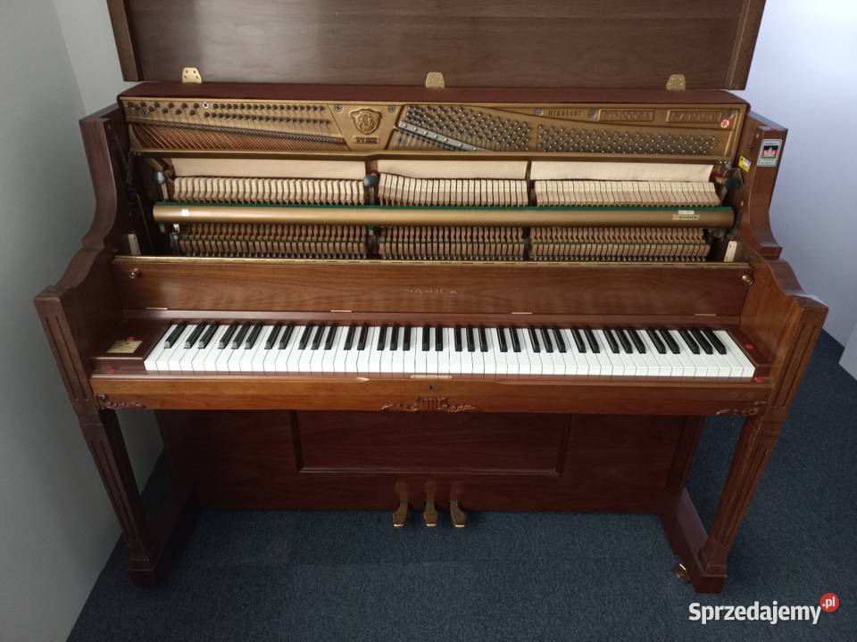 Pianino Samick model SU300SA o unikatowym Instrumenty klawiszowe i MIDI Bochnia